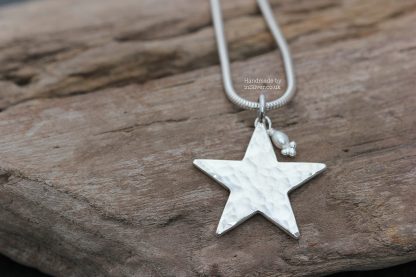 Sterling silver star and pearl pendant/necklace, handmade