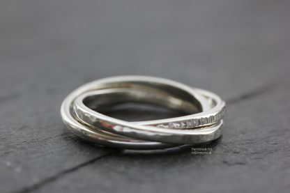 Interlocking ring Russian Ring