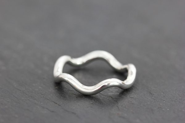 Sterling silver wave ring, handmade in Folkestone