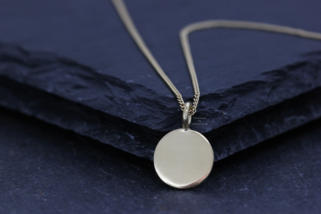 Glitter Hammered Disc Pendant Gold Vermeil - Image 2