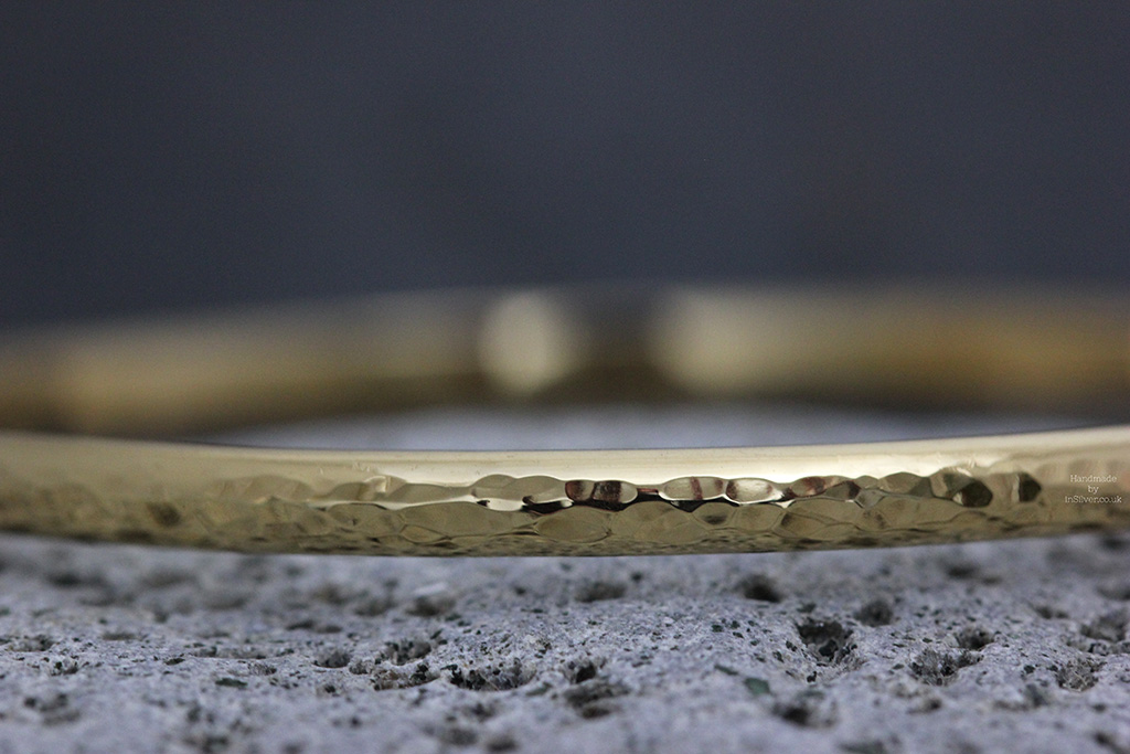 Glitter Hammered D-profile Bangle Gold Vermeil - Image 2