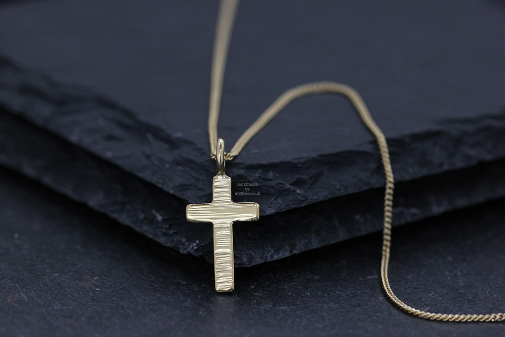 Line Hammered Cross Pendant Gold Vermeil